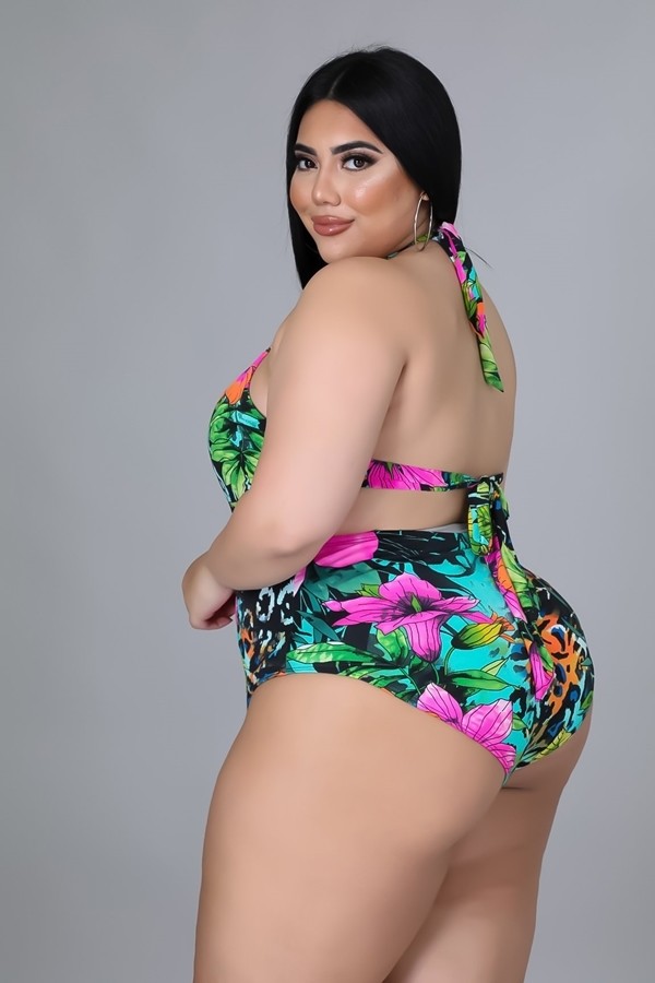 PLUS TANKINI OUTFITS