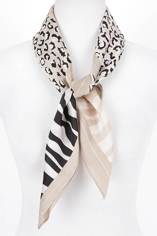 WILD ELEGANCE SCARF